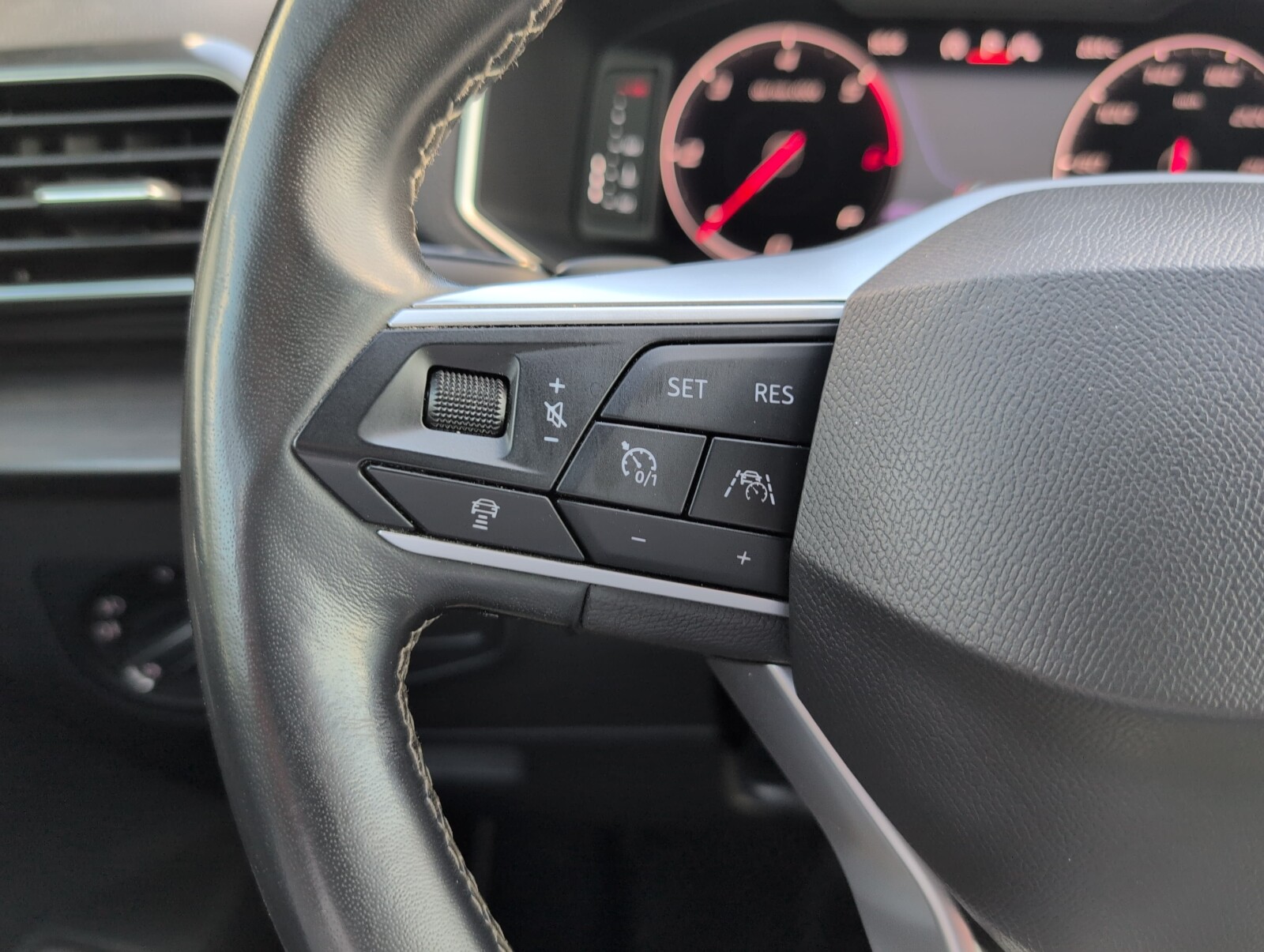 Seat Tarraco - zdjęcie 22