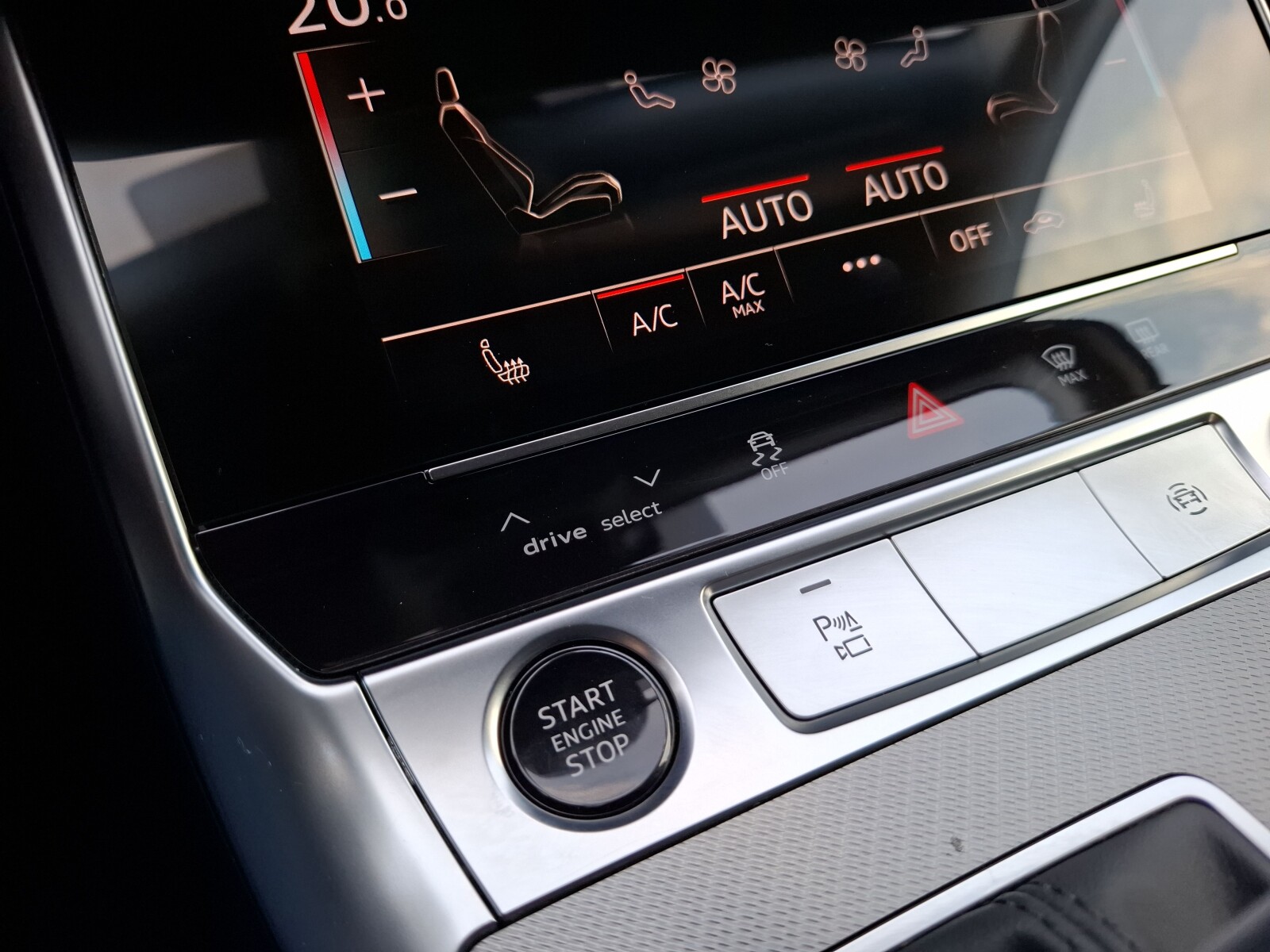 Audi A6 Avant - zdjęcie 28