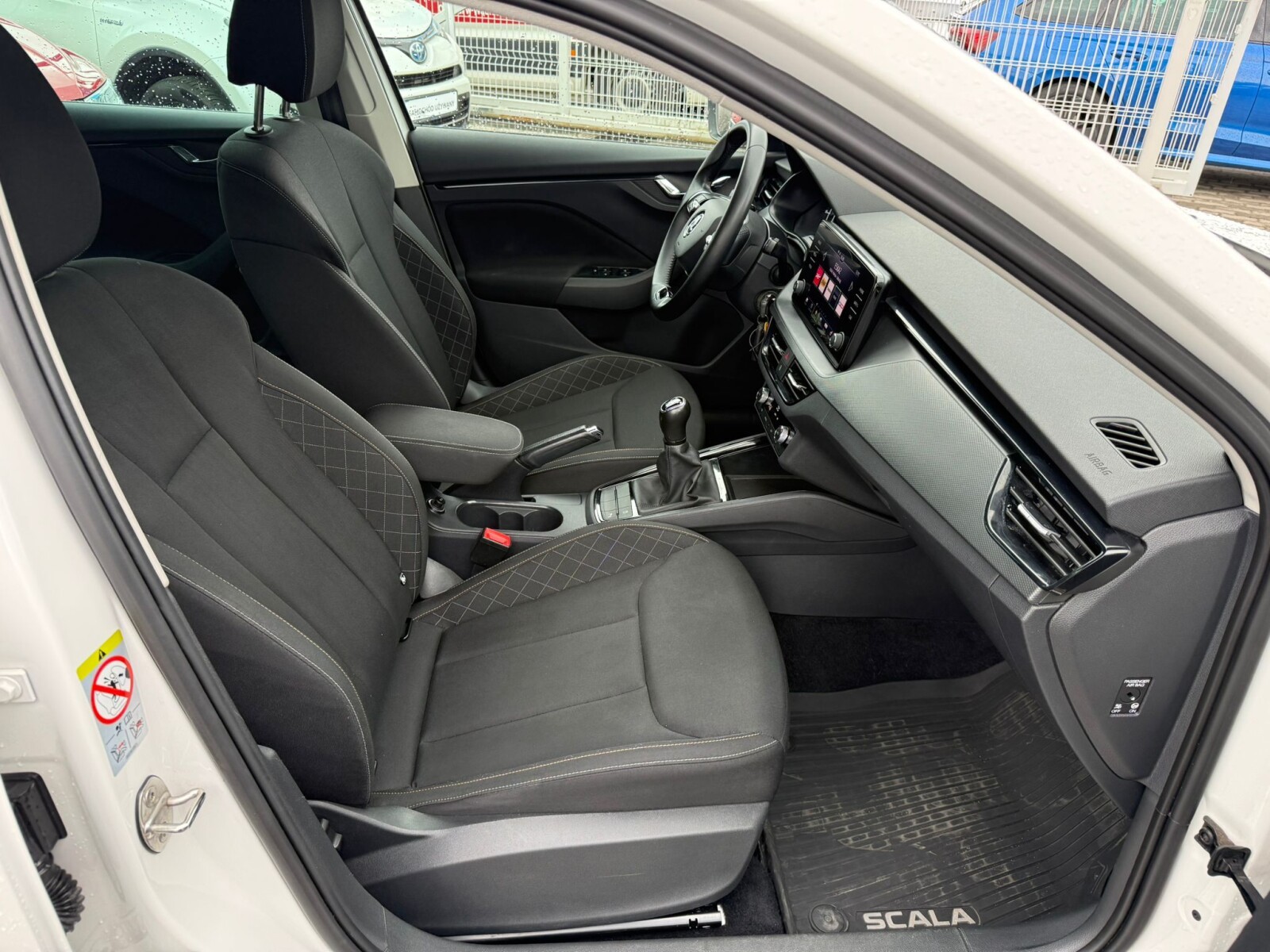Škoda Scala - zdjęcie 14