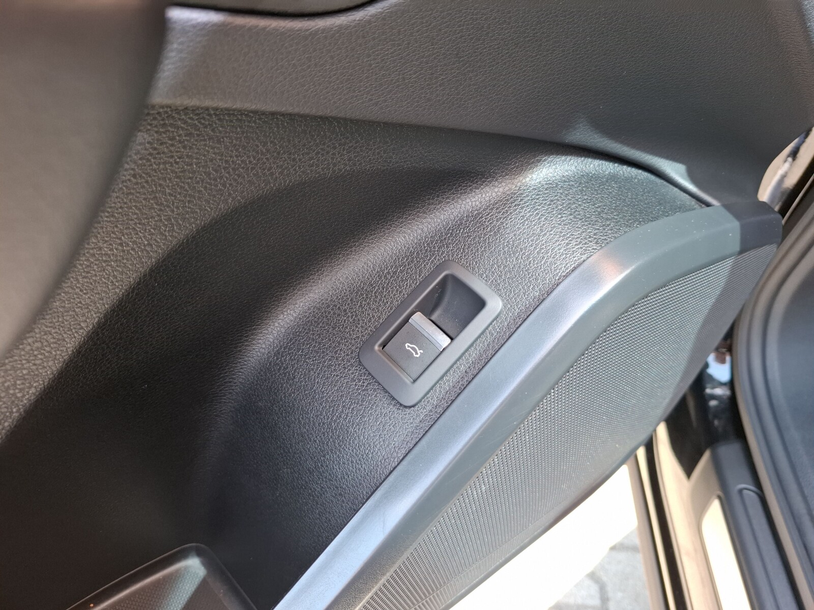 Audi Q5 Sportback - zdjęcie 29