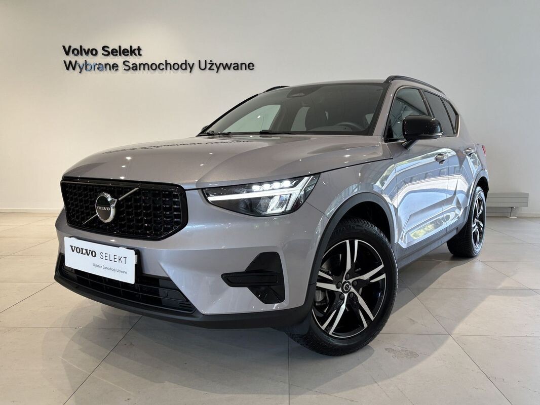 Volvo XC 40 - zdjęcie 1