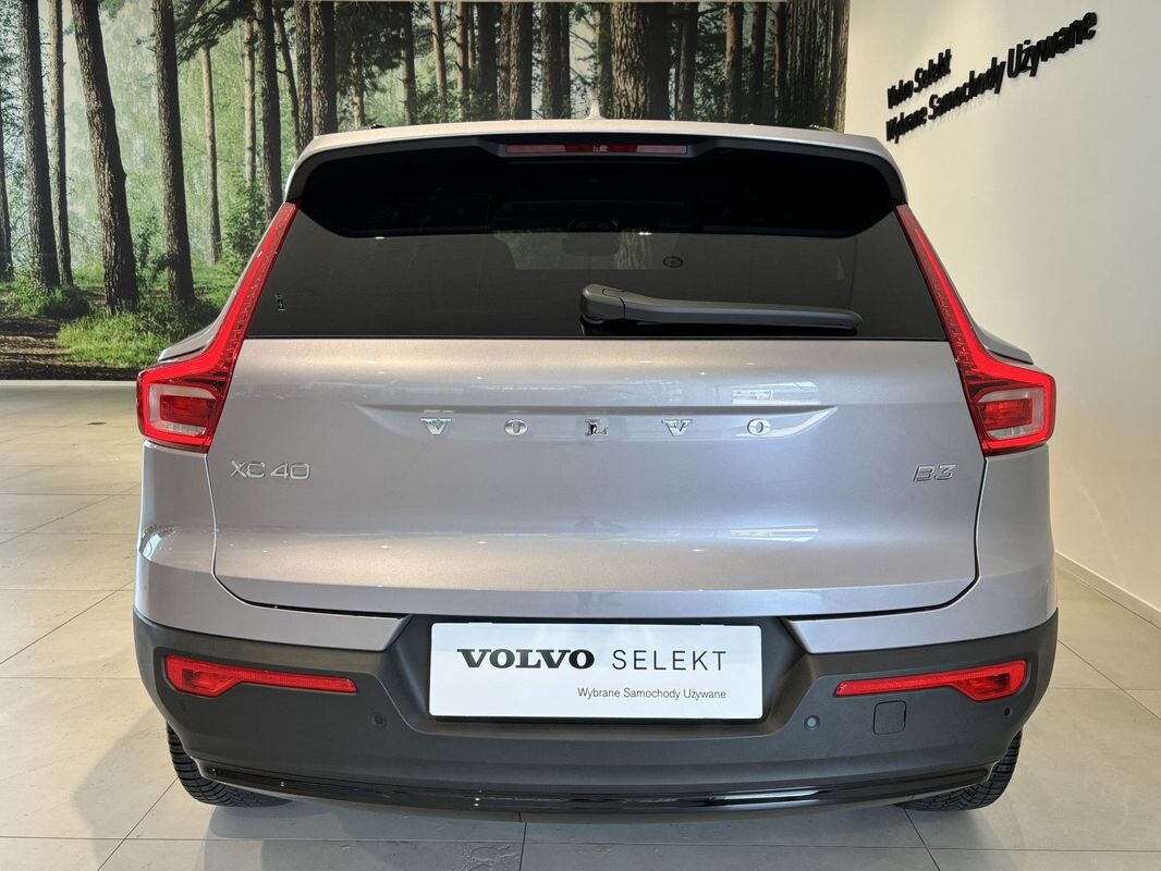 Volvo XC 40 - zdjęcie 5
