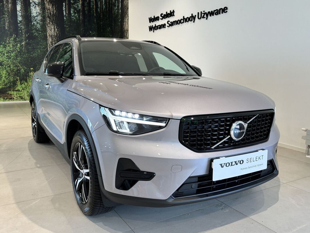 Volvo XC 40 - zdjęcie 2