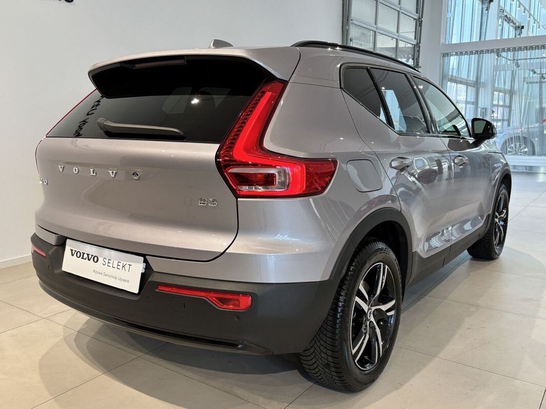 Volvo XC 40 - zdjęcie 4