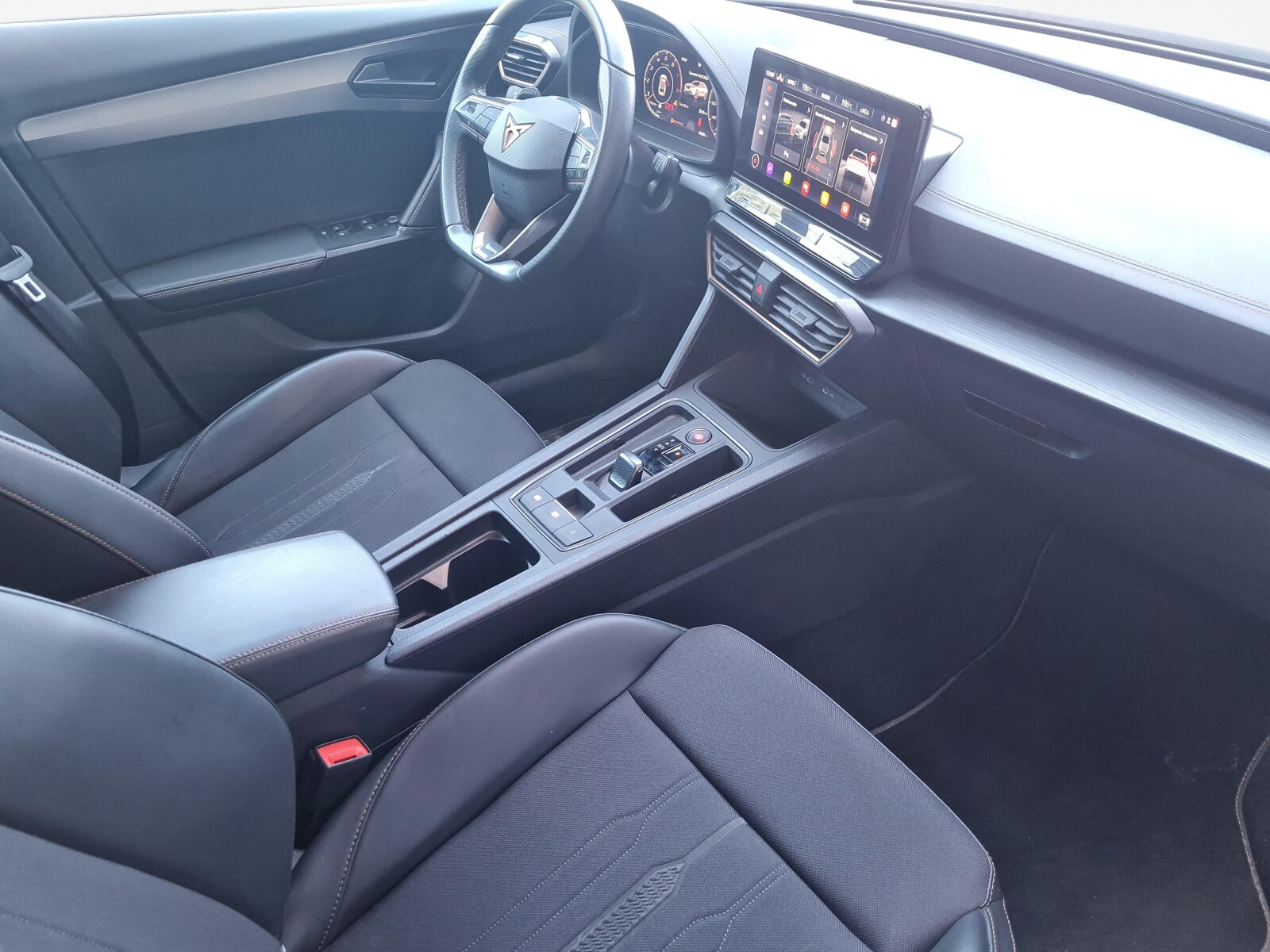 Cupra Formentor - zdjęcie 23