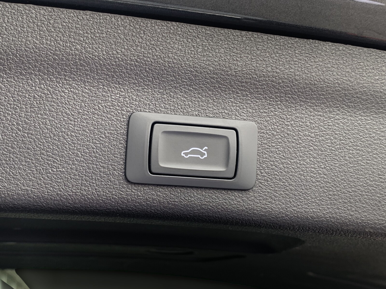 Audi A6 Avant - zdjęcie 22