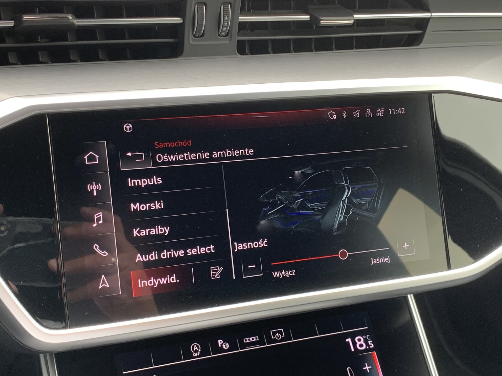 Audi A6 Avant - zdjęcie 36