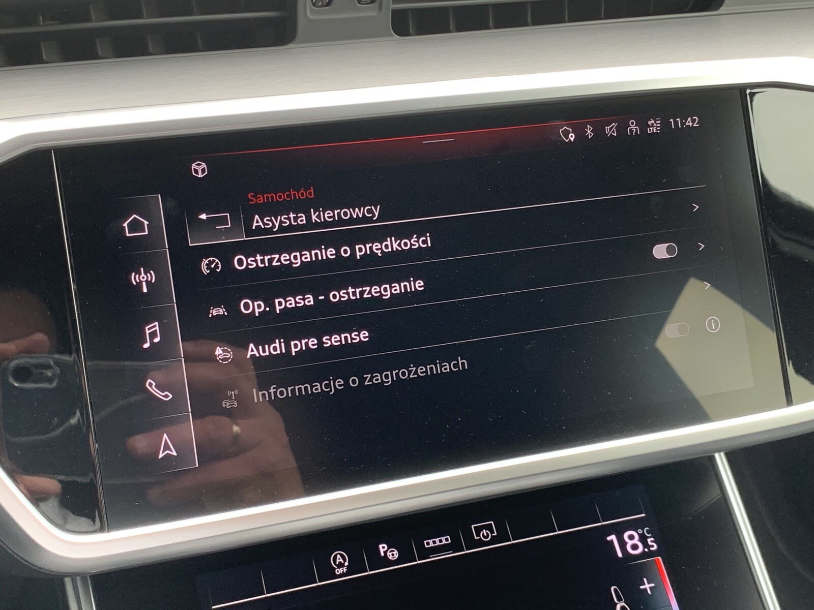 Audi A6 Avant - zdjęcie 37
