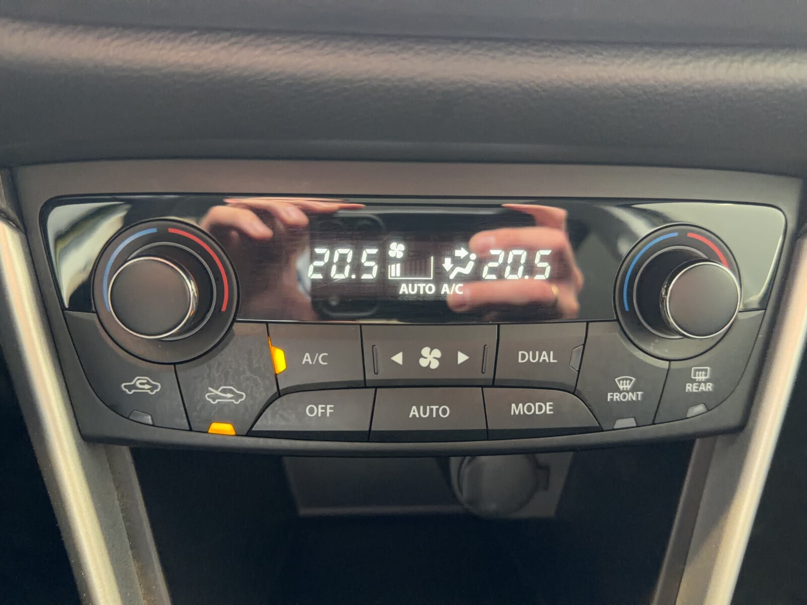Suzuki SX4 S-Cross - zdjęcie 27