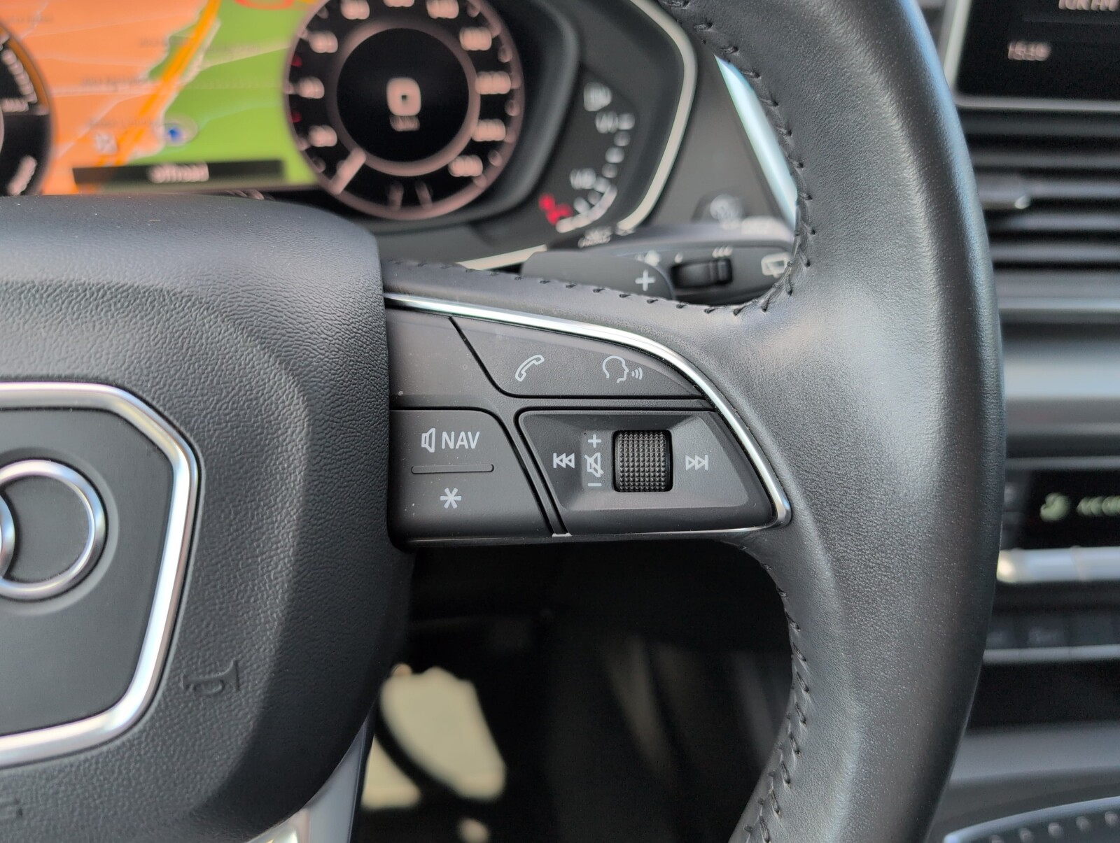 Audi Q5 - zdjęcie 21