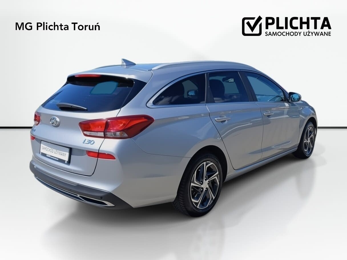 Hyundai i30 - zdjęcie 28