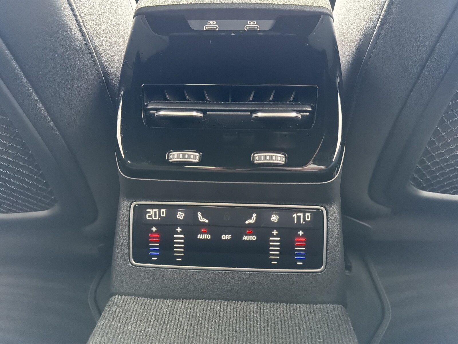 Audi A6 Limousine - zdjęcie 25