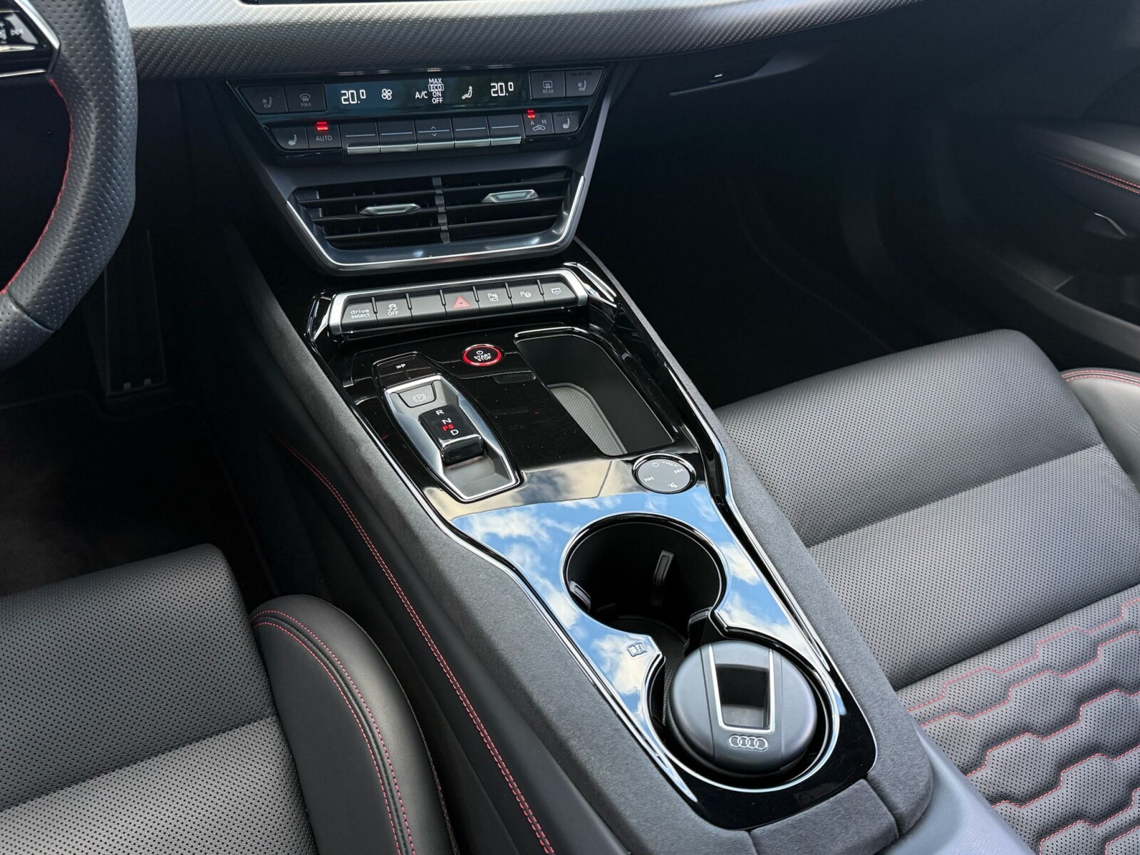 Audi RS e-tron GT - zdjęcie 28