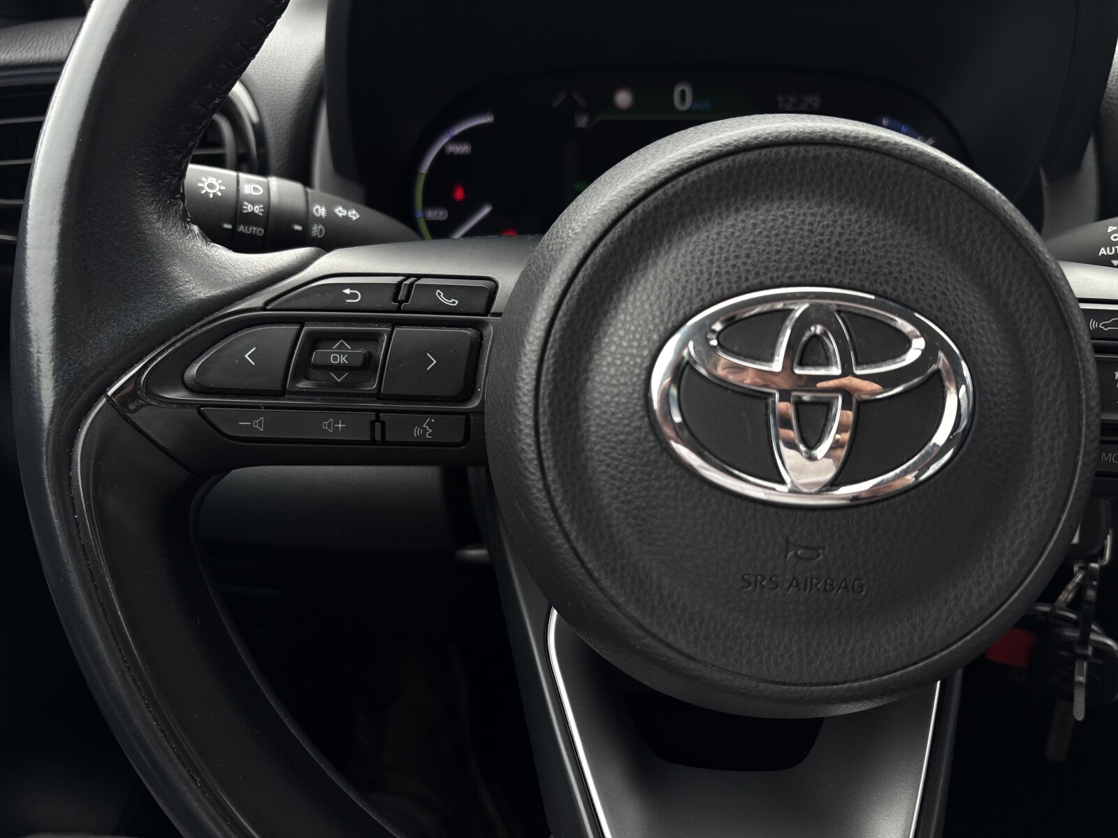 Toyota Yaris Cross - zdjęcie 19