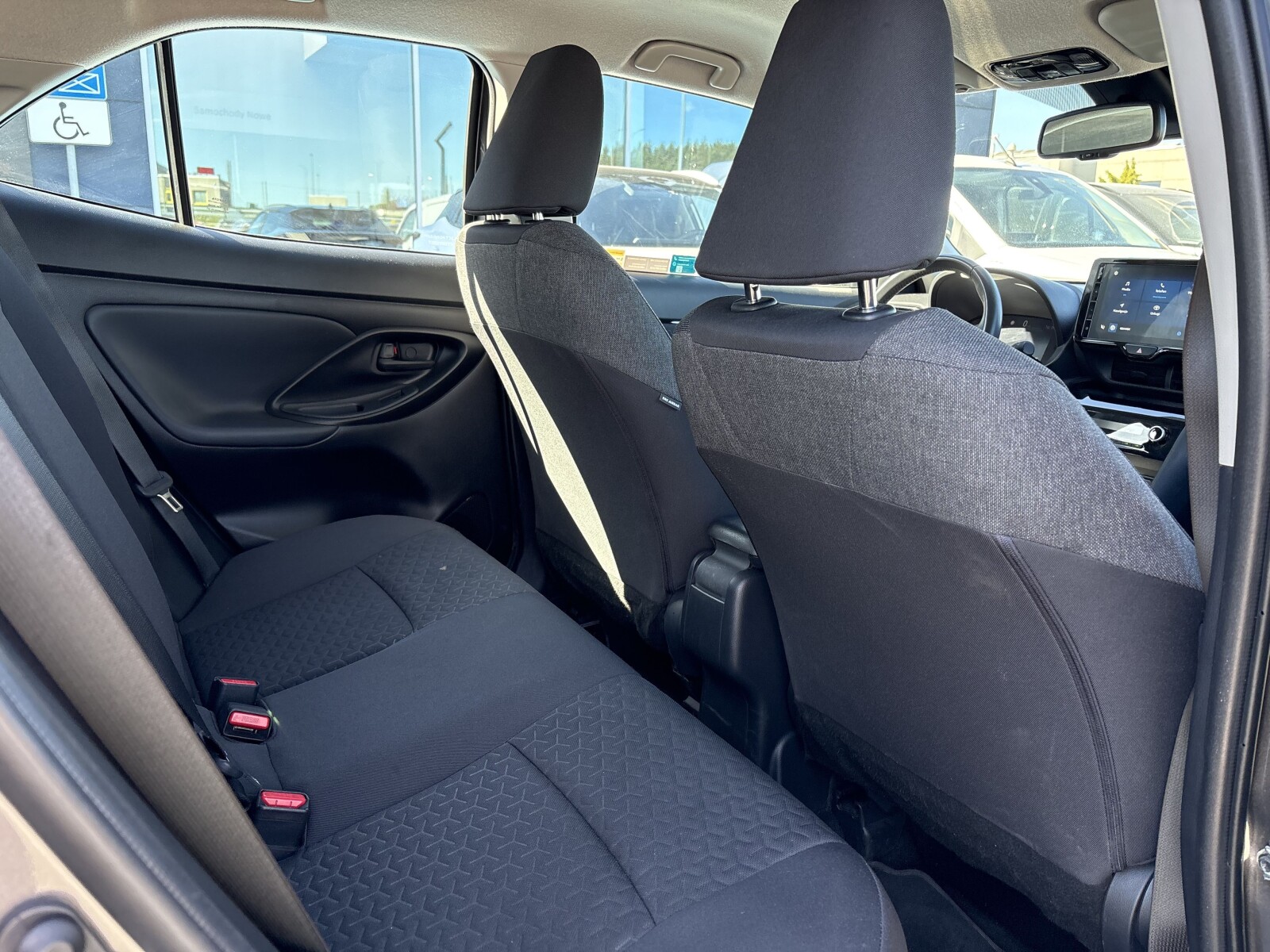 Toyota Yaris Cross - zdjęcie 10