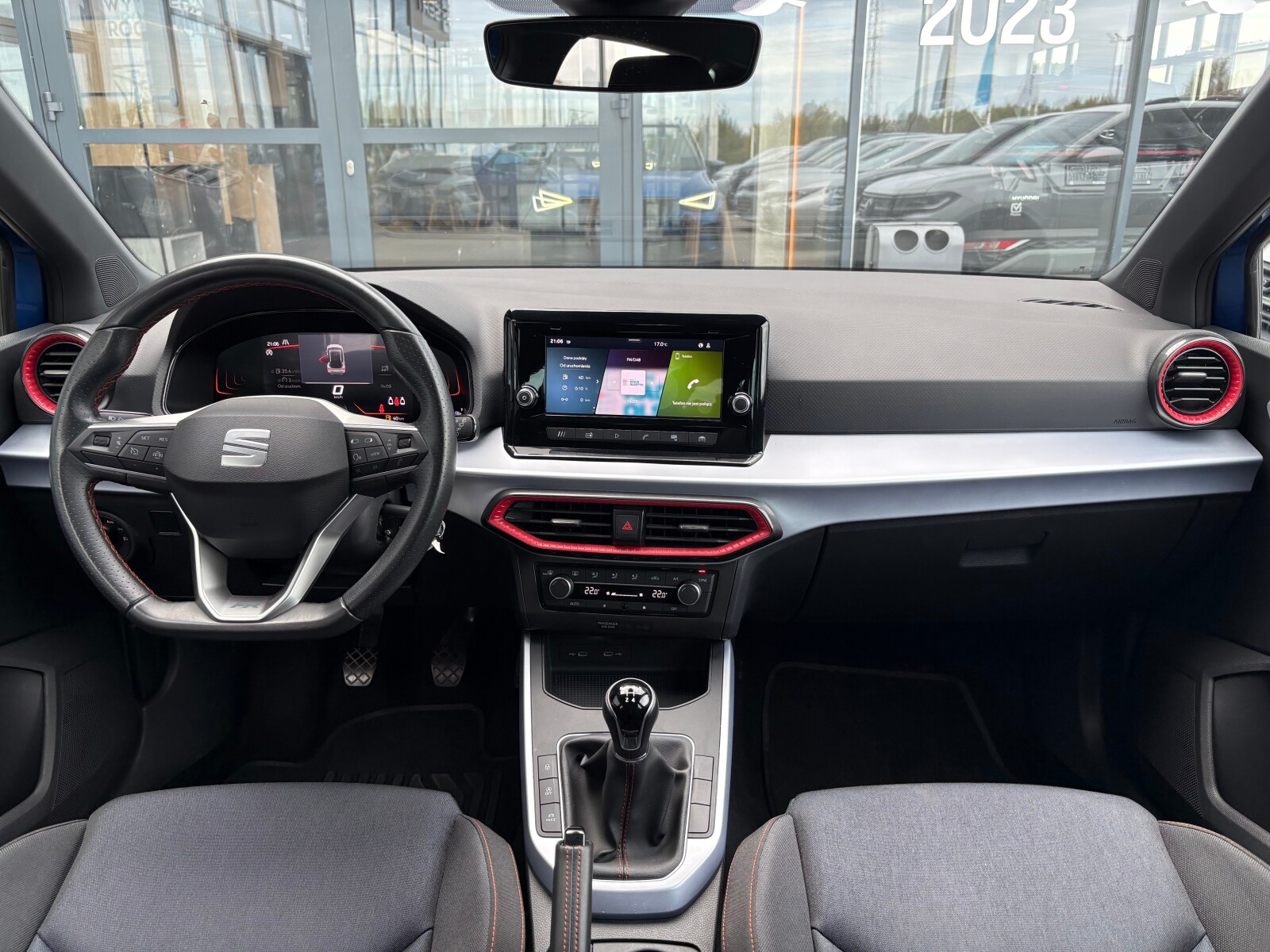 Seat Arona - zdjęcie 9