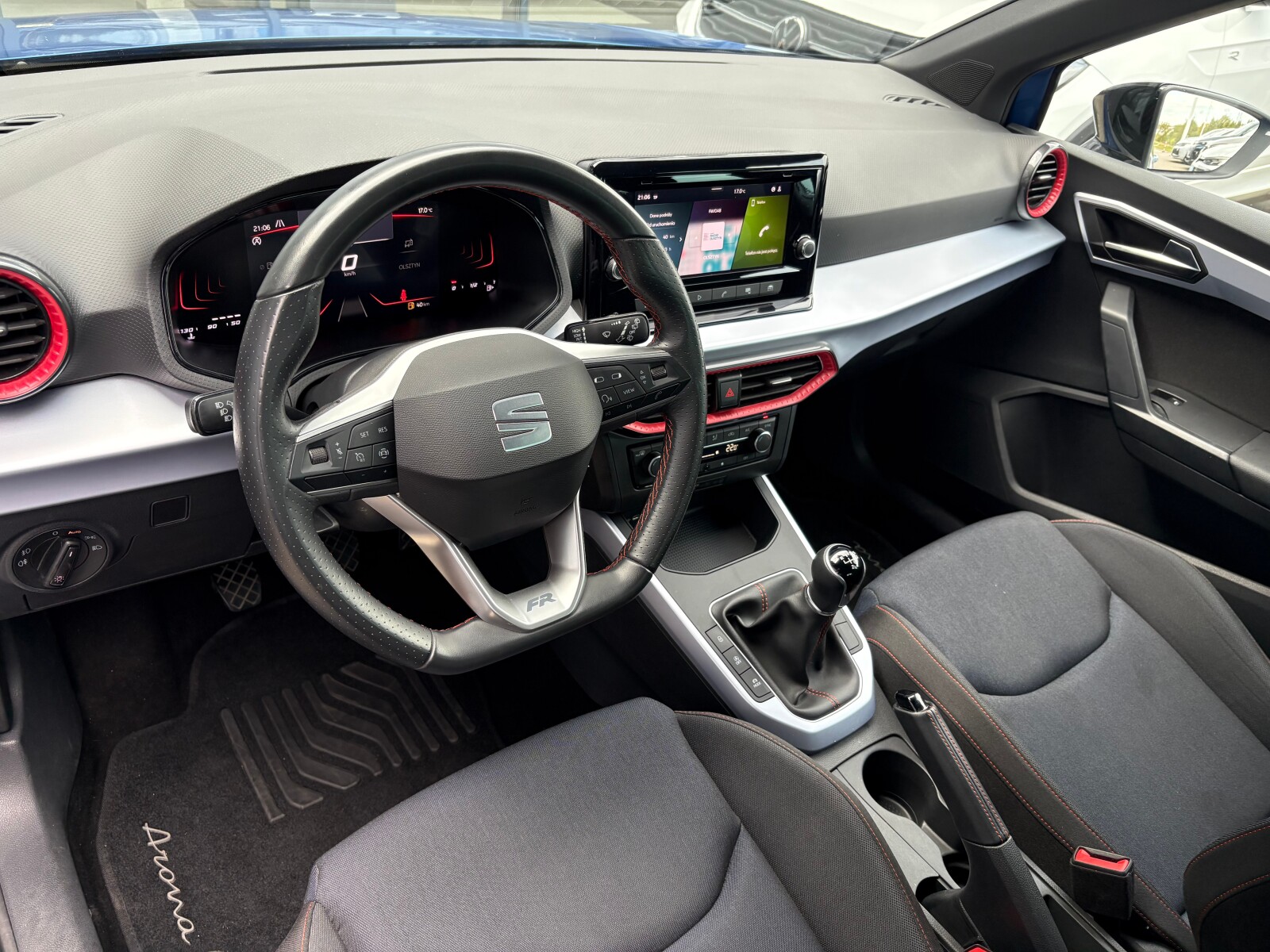 Seat Arona - zdjęcie 11