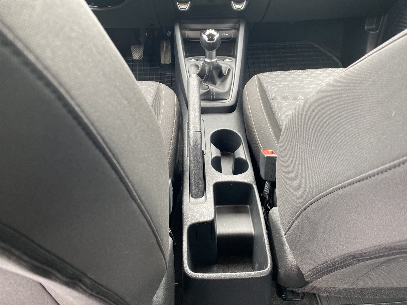 Kia Rio - zdjęcie 12