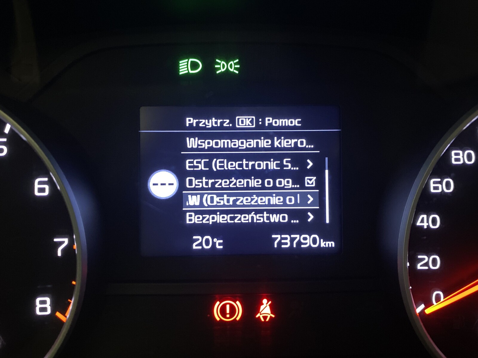 Kia Sportage - zdjęcie 22