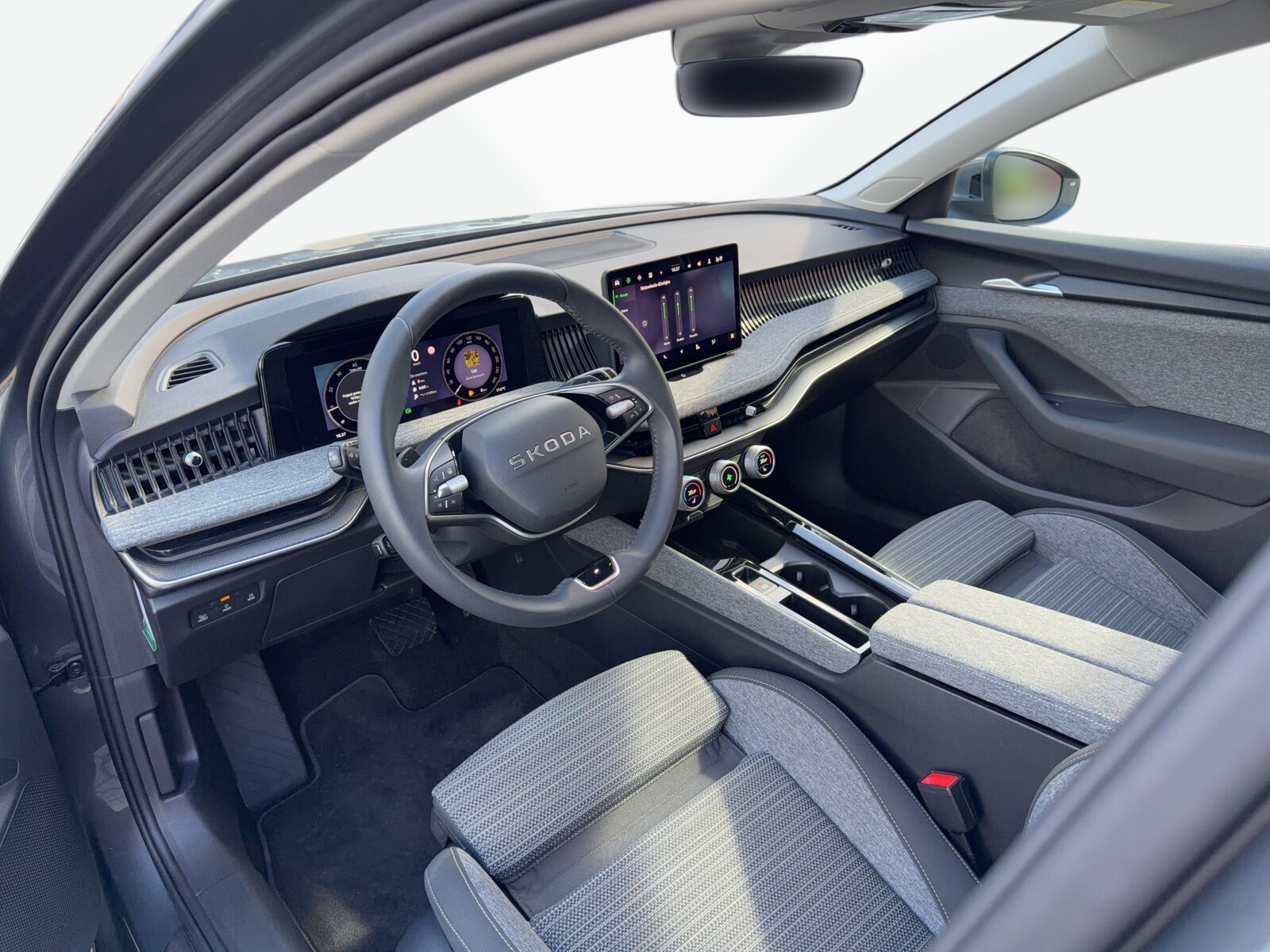 Škoda Superb - zdjęcie 10