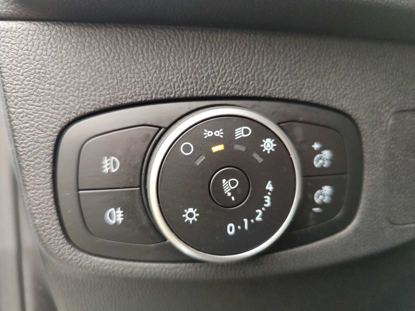 Ford Focus - zdjęcie 21
