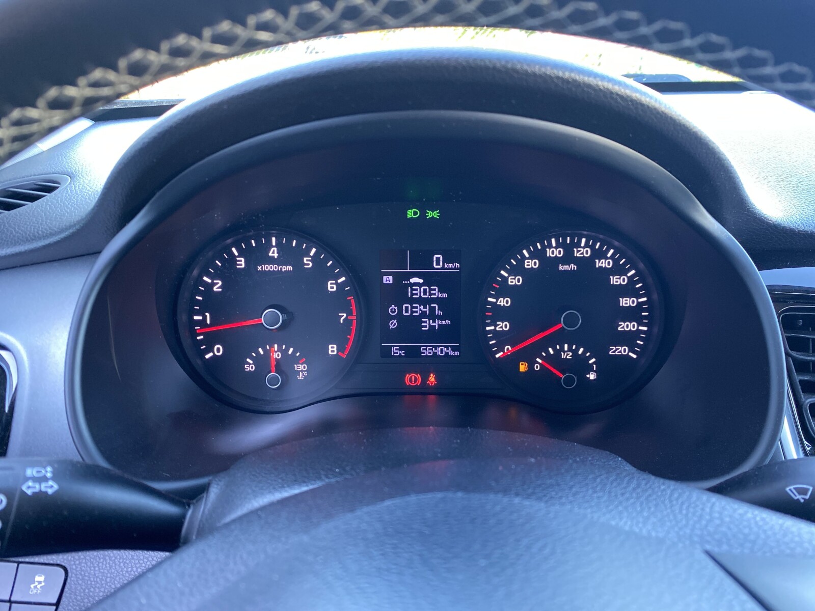 Kia Stonic - zdjęcie 18