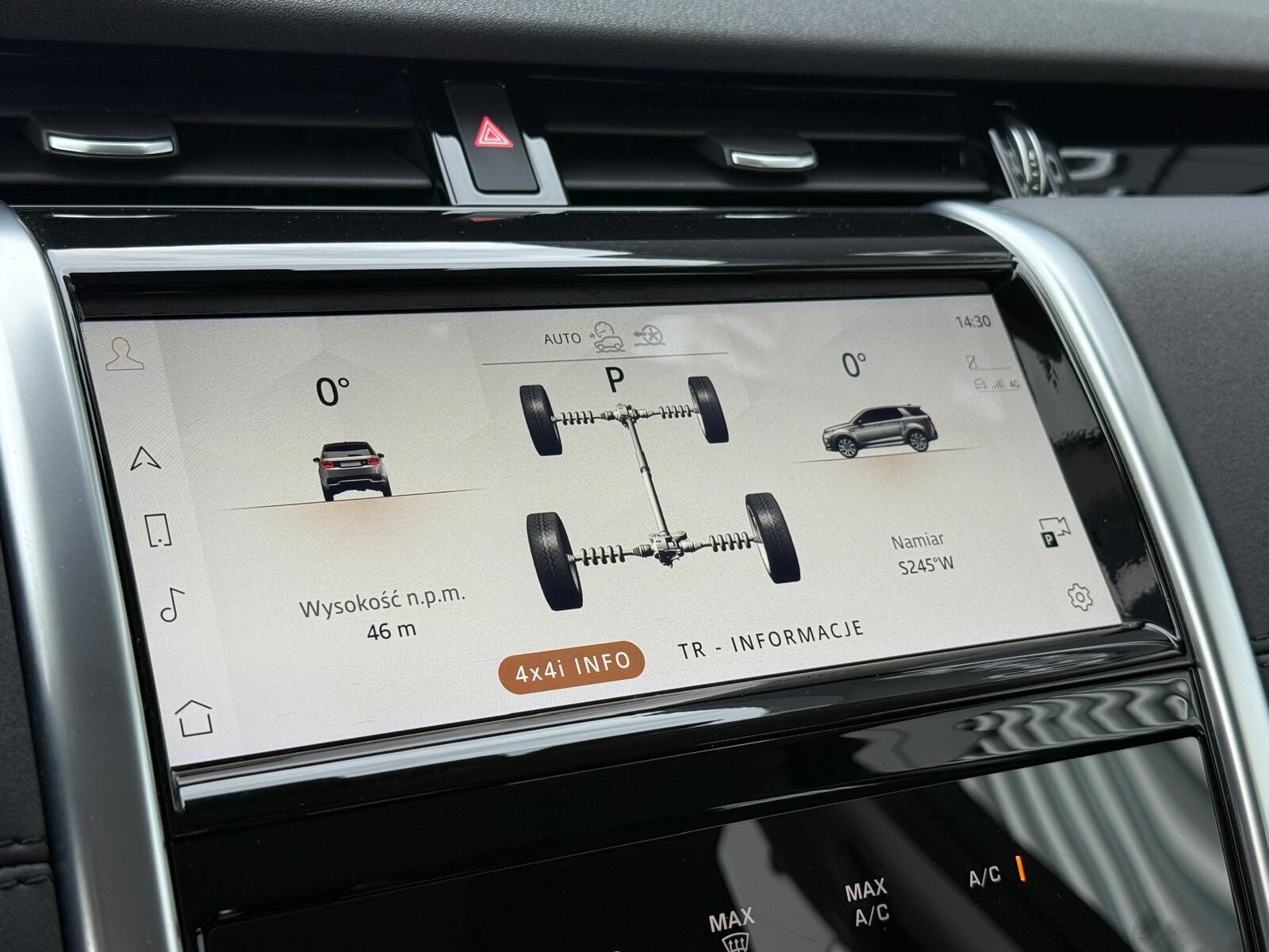 Land Rover Discovery Sport - zdjęcie 16