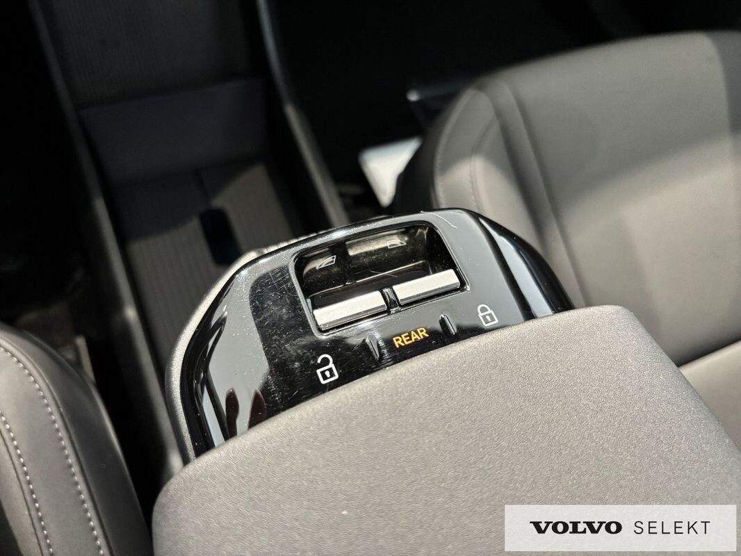 Volvo EX30 - zdjęcie 11