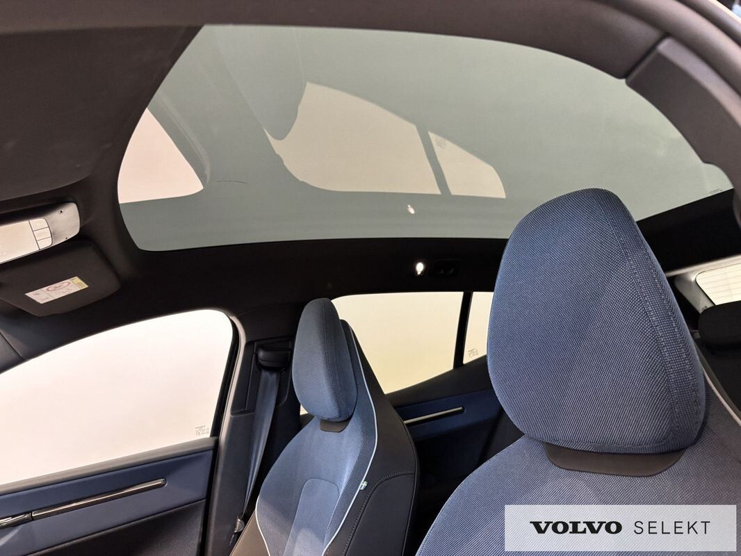 Volvo EX30 - zdjęcie 13