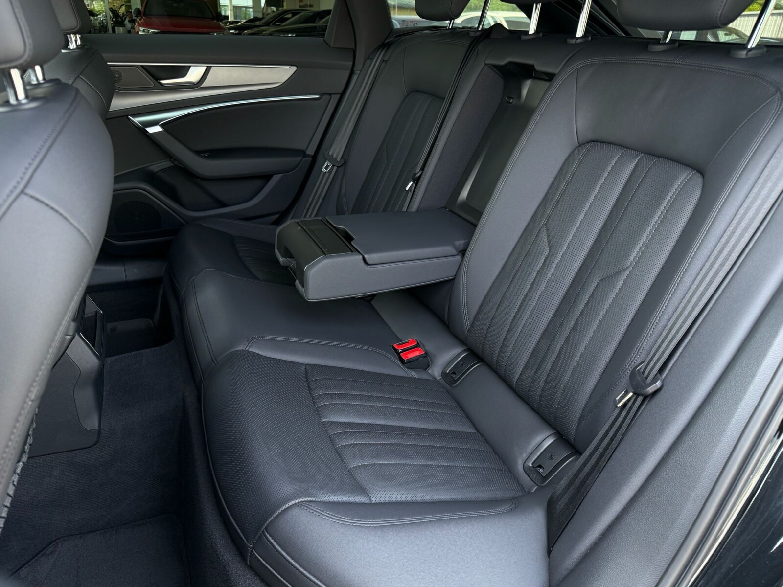 Audi A6 allroad - zdjęcie 21