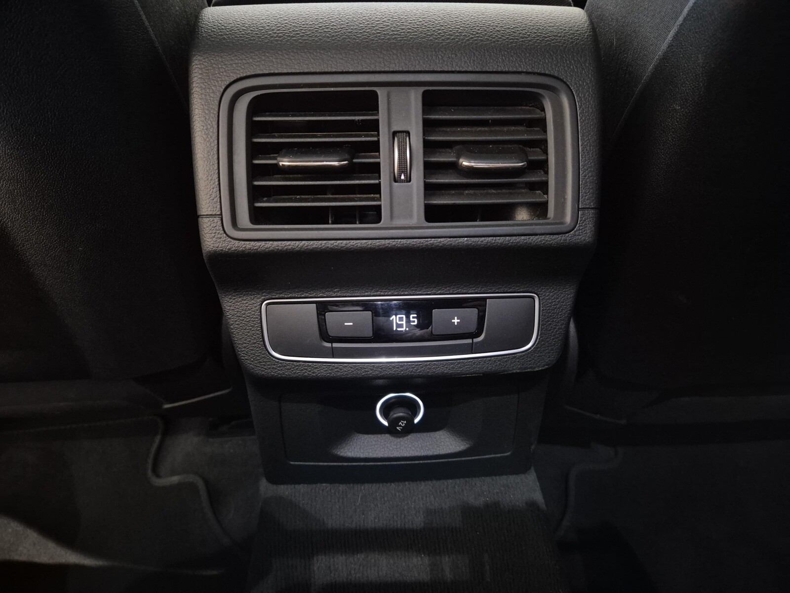 Audi Q5 - zdjęcie 26