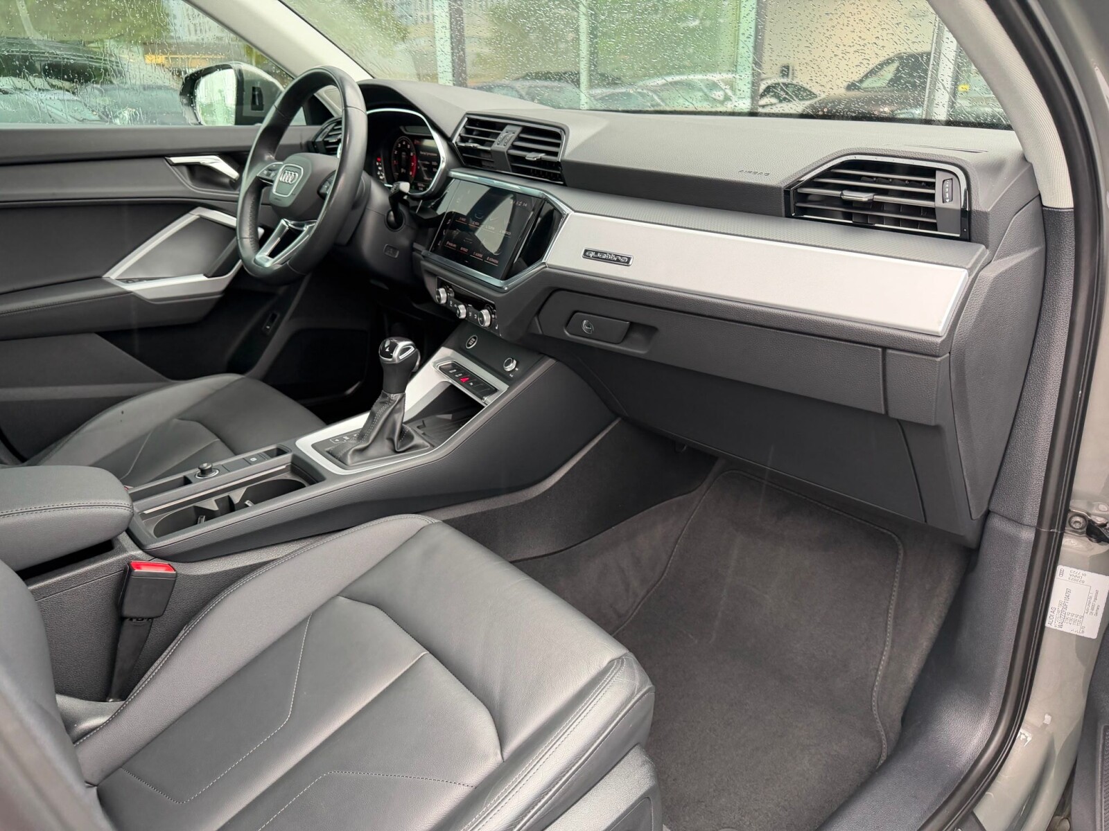 Audi Q3 - zdjęcie 12