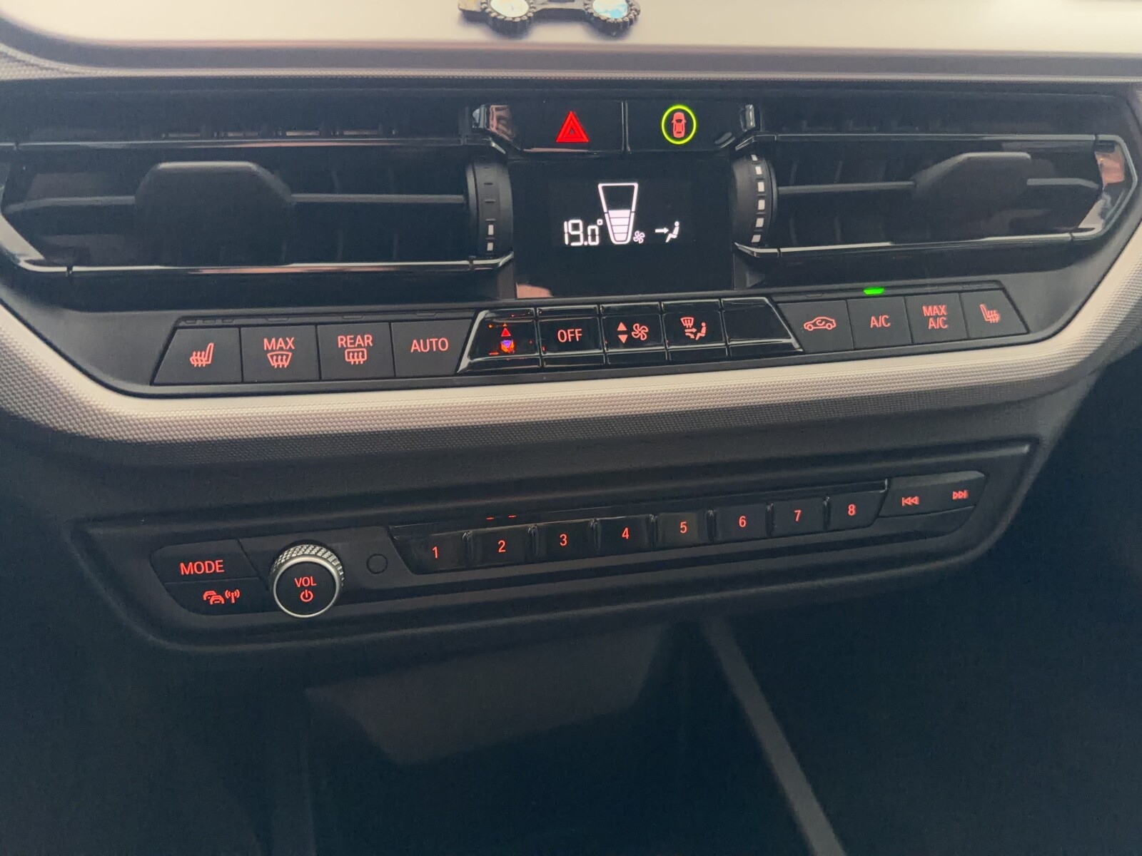 BMW 118 - zdjęcie 25