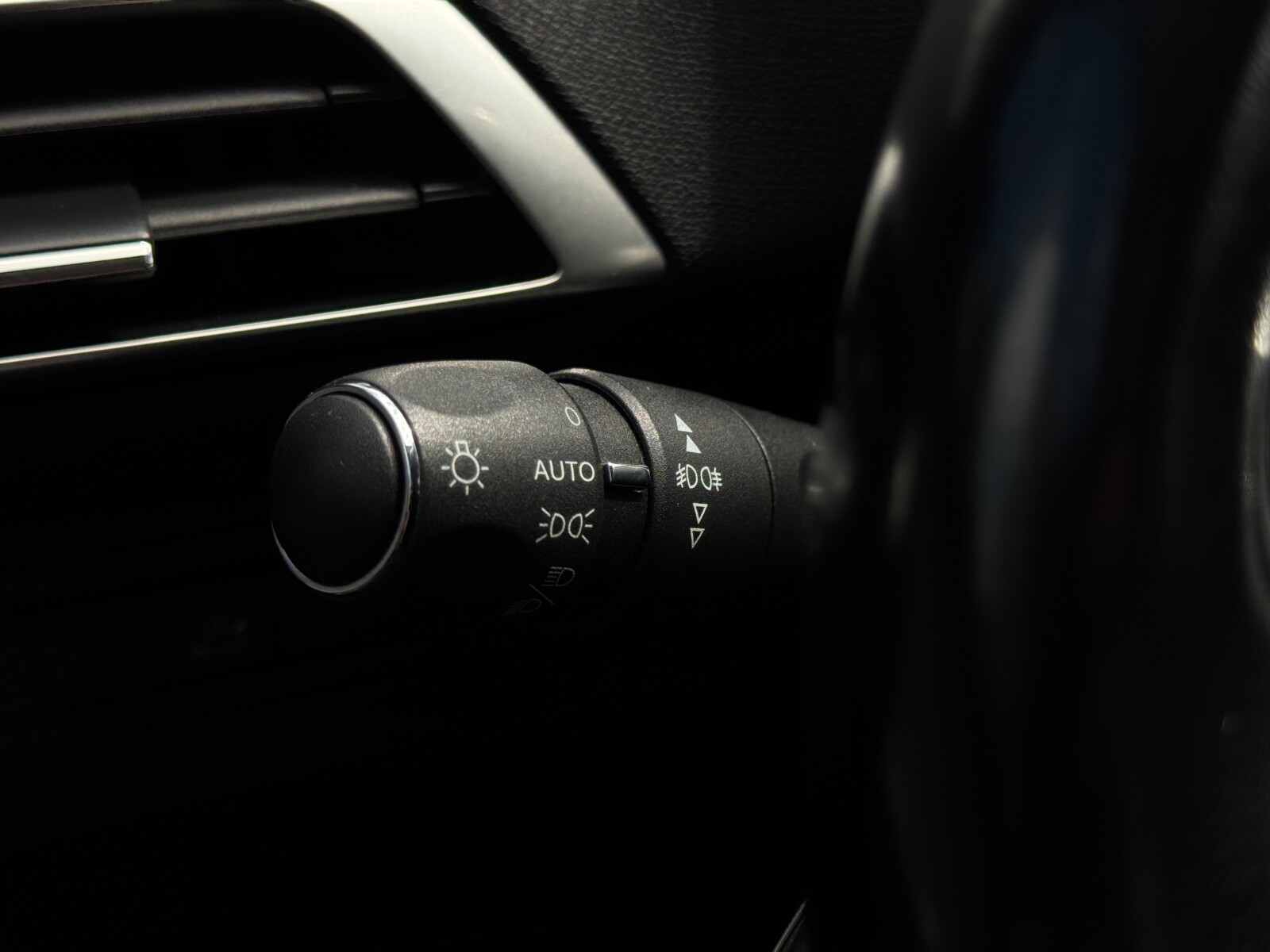 Peugeot 3008 - zdjęcie 22