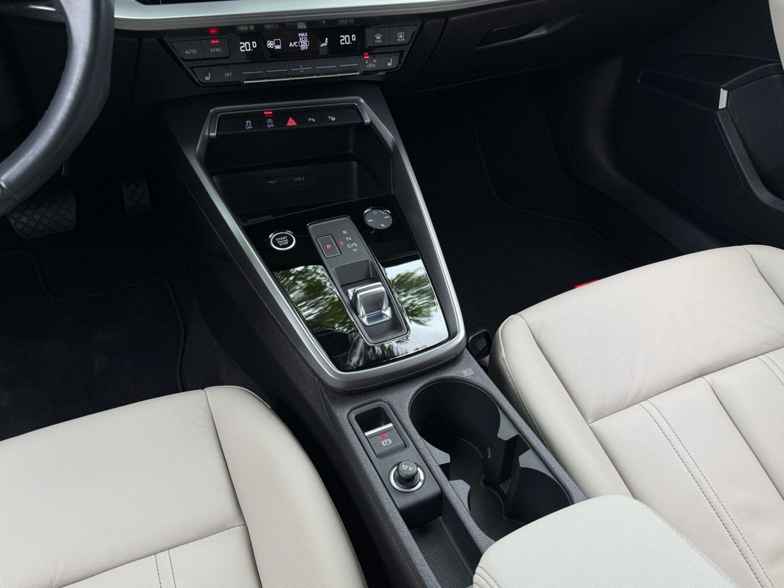 Audi A3 Sportback - zdjęcie 26