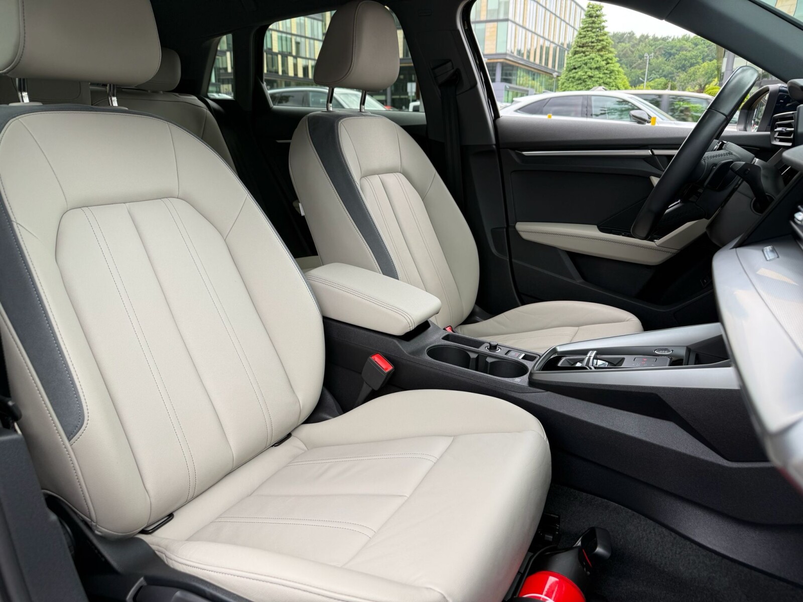 Audi A3 Sportback - zdjęcie 25
