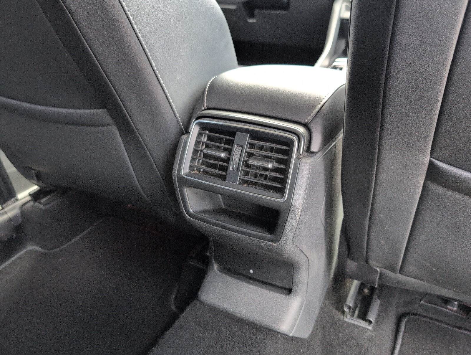 Škoda Kodiaq - zdjęcie 15