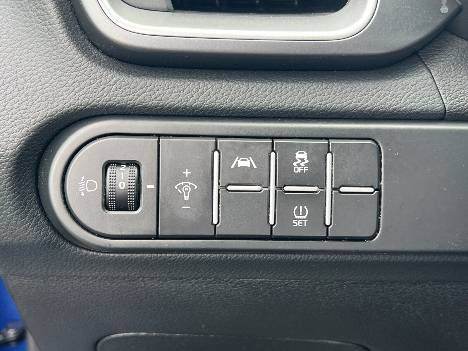 Kia Ceed - zdjęcie 12