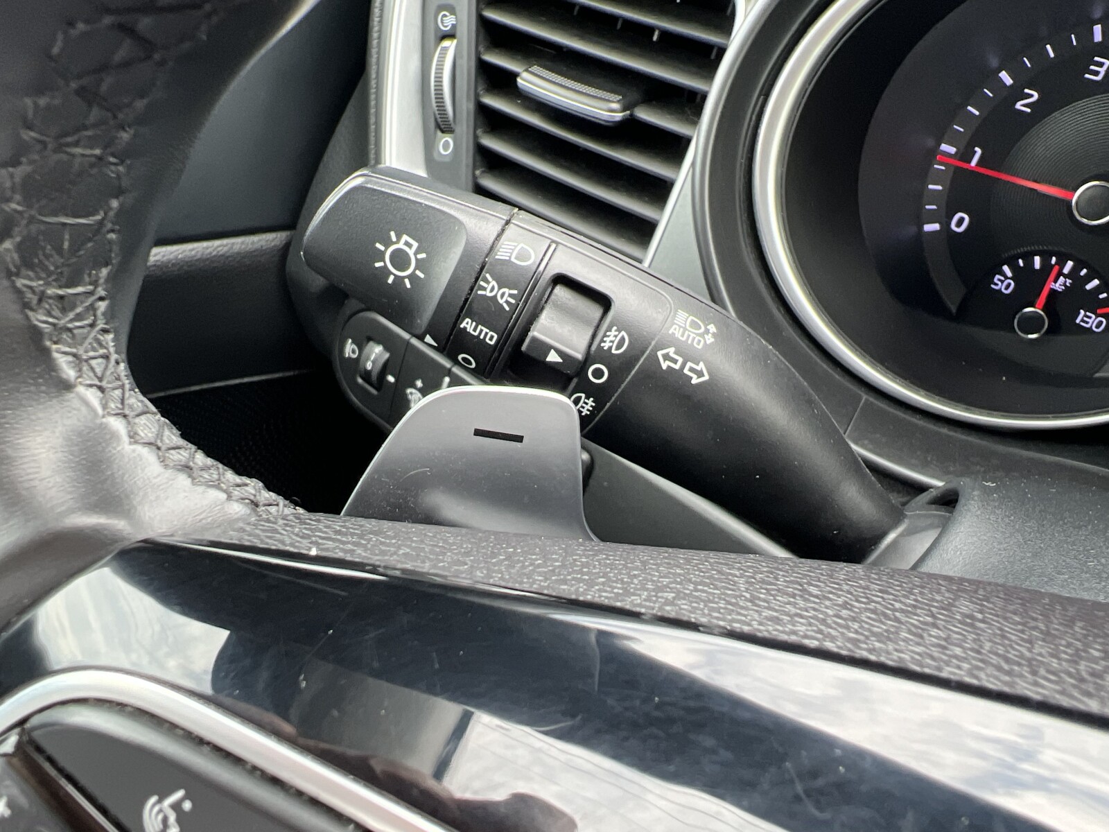Kia Ceed - zdjęcie 14