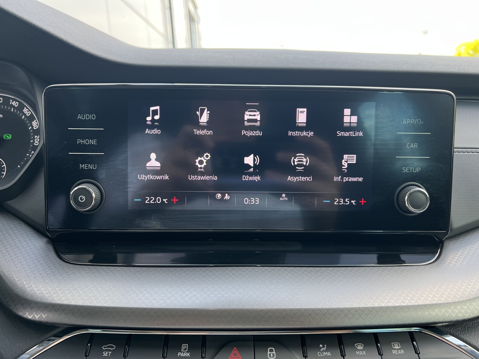 Škoda Octavia Combi - zdjęcie 14