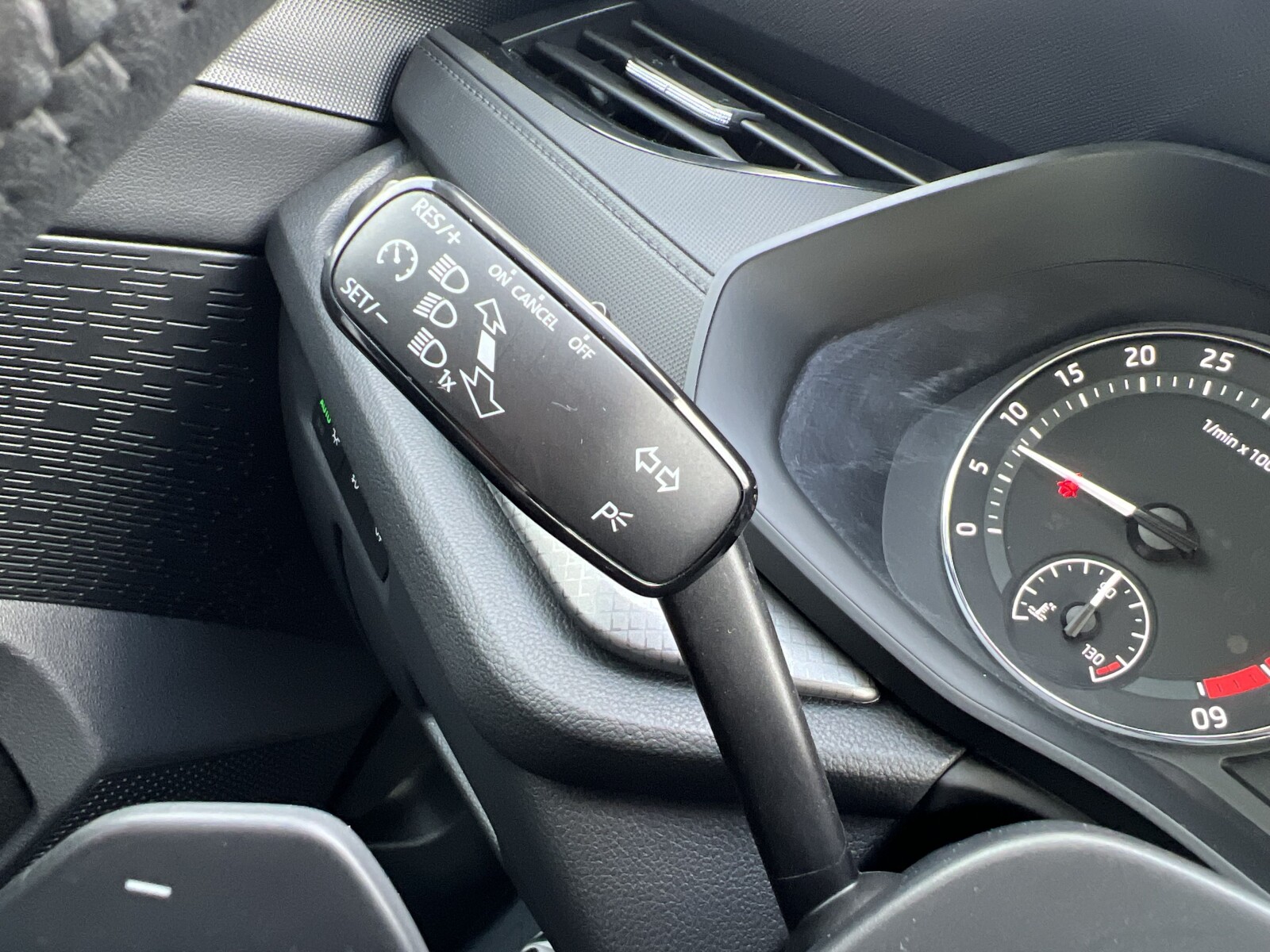 Škoda Octavia Combi - zdjęcie 20