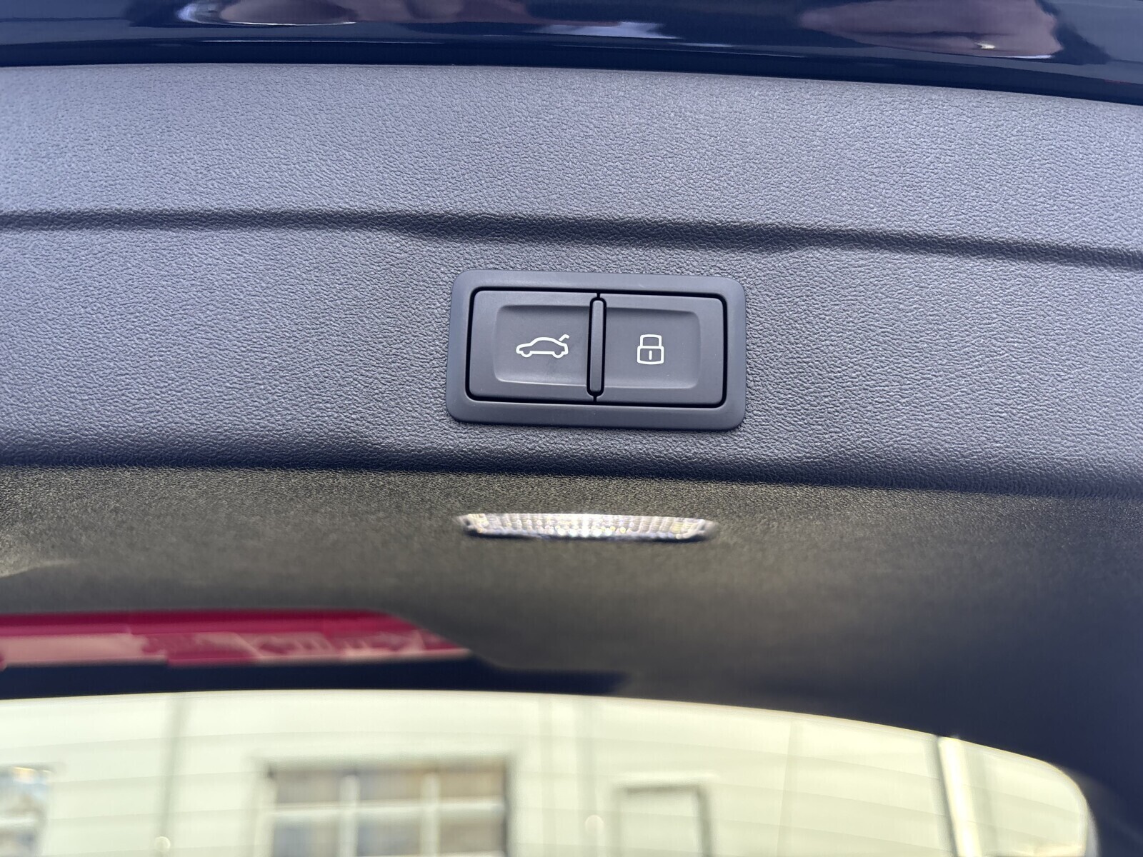 Audi A6 Avant - zdjęcie 32
