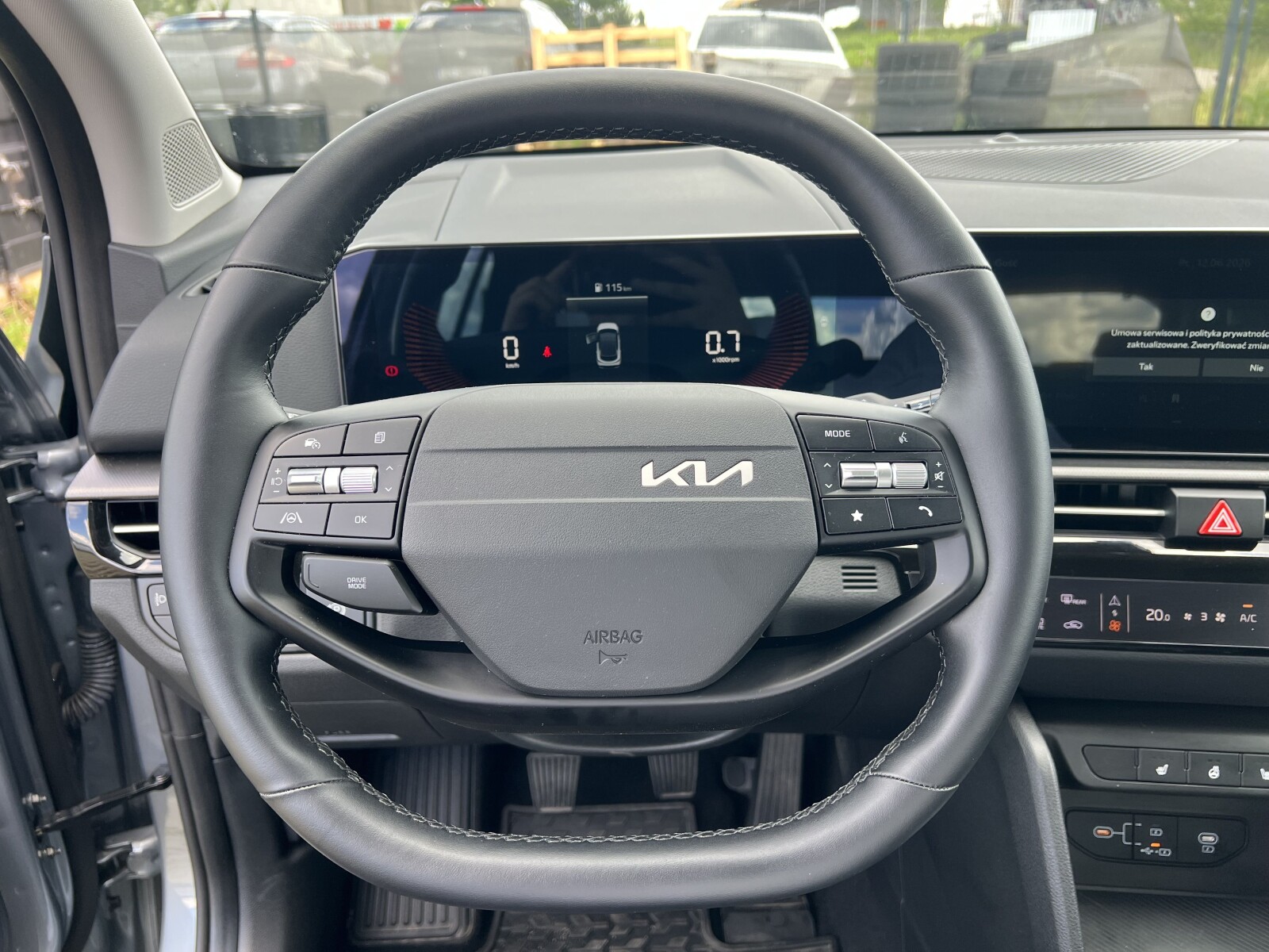Kia Sportage - zdjęcie 17