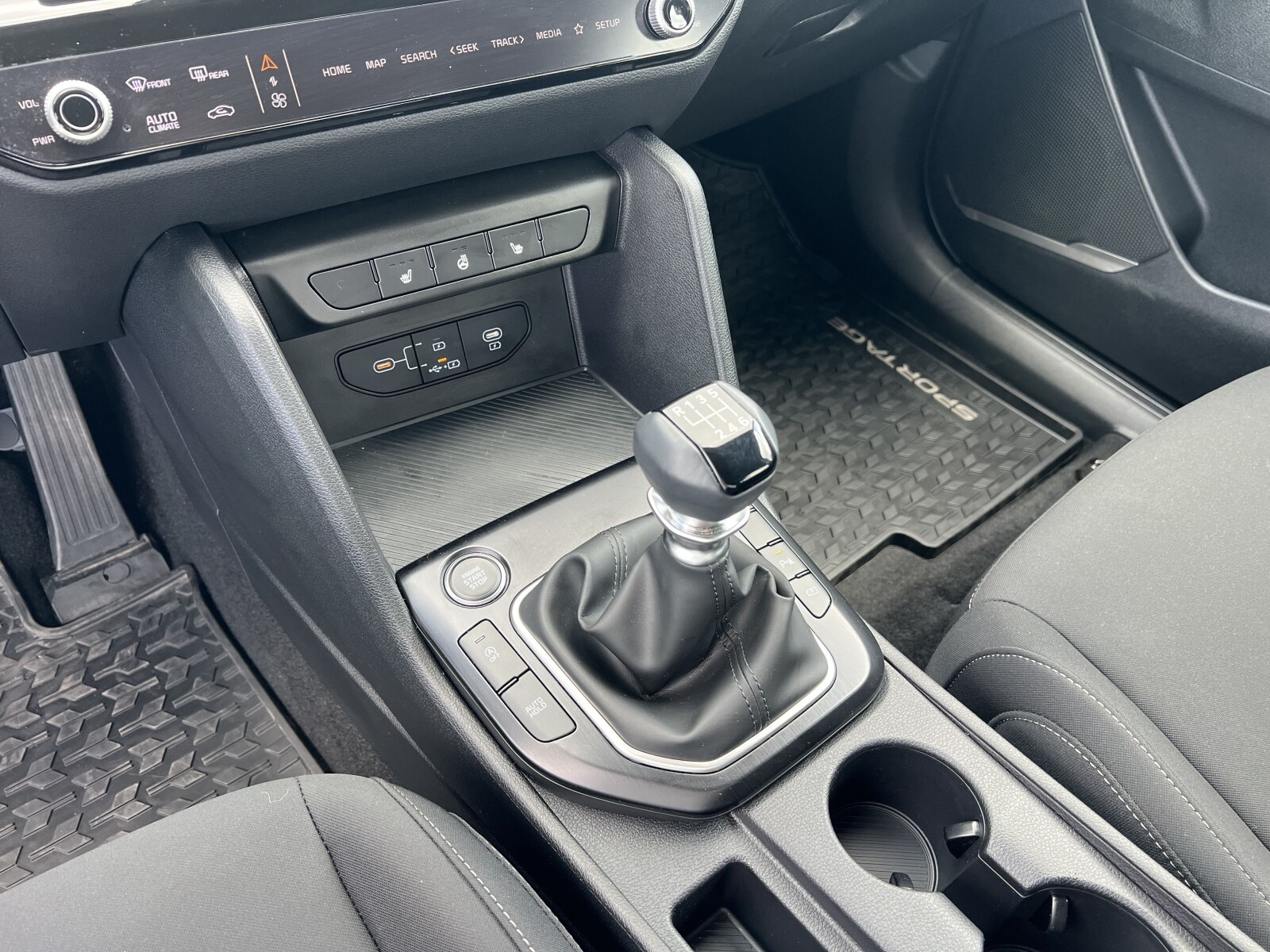 Kia Sportage - zdjęcie 24