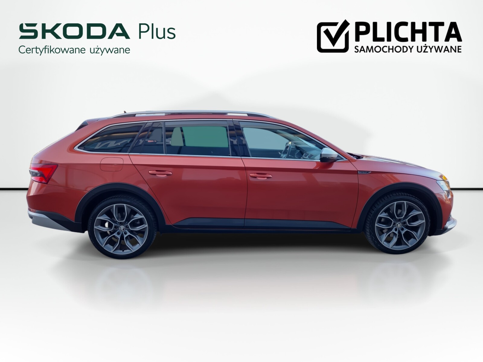 Škoda Superb Combi - zdjęcie 36