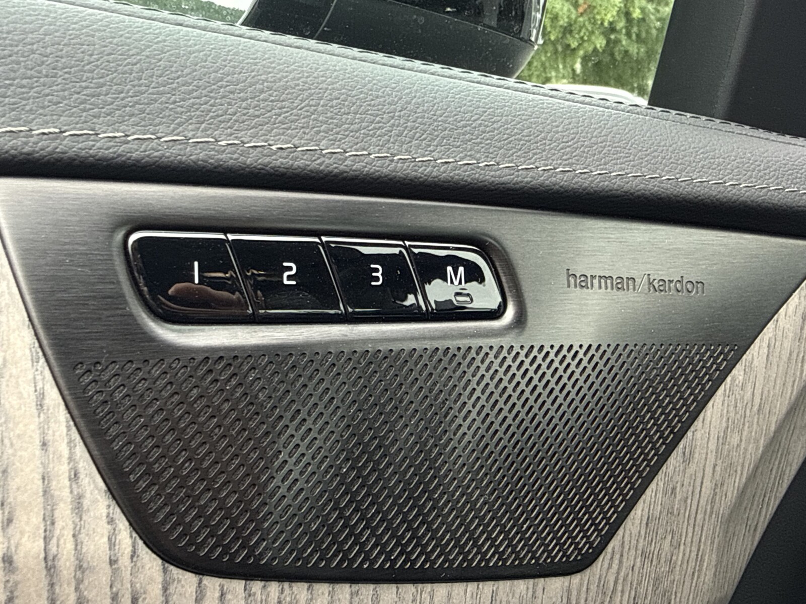 Volvo XC 90 - zdjęcie 13