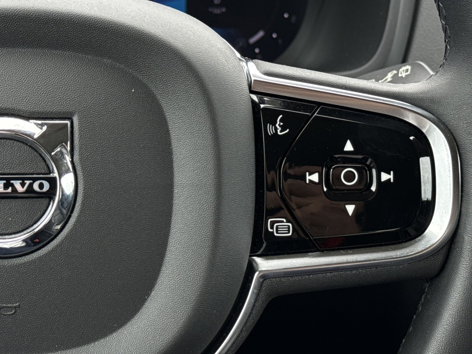 Volvo XC 90 - zdjęcie 19