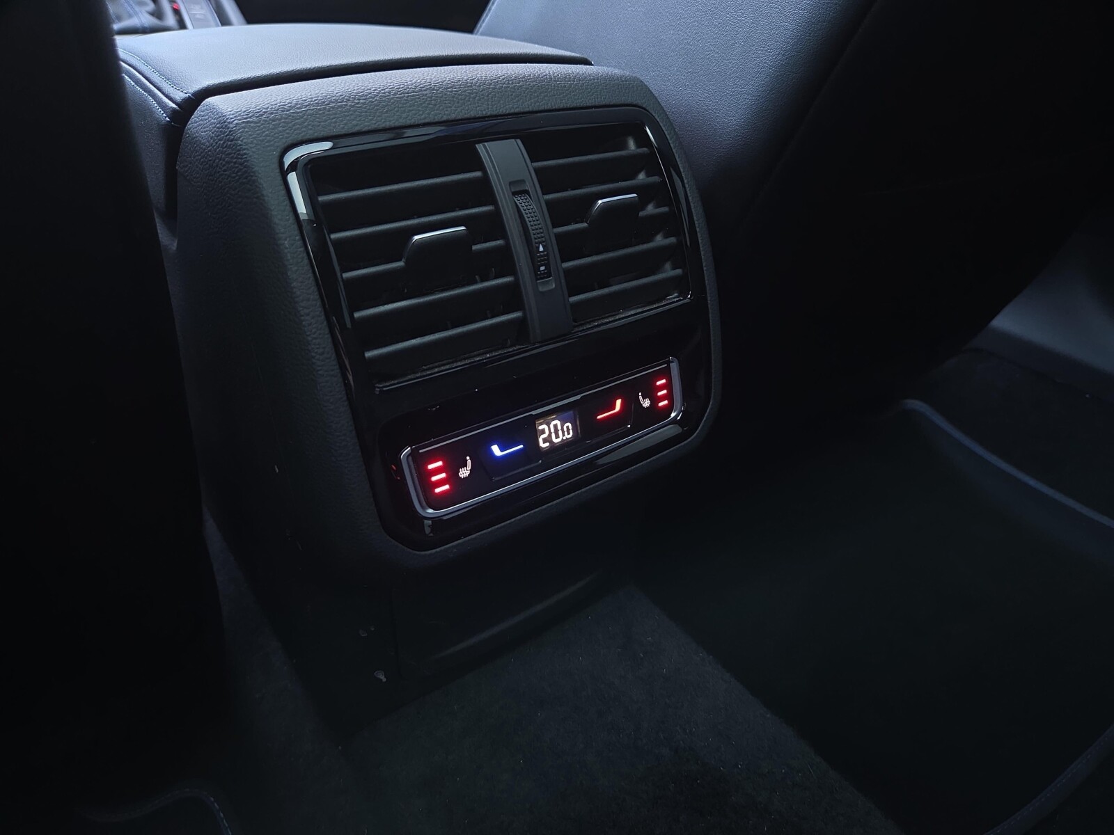 Volkswagen Arteon Shooting Brake - zdjęcie 16