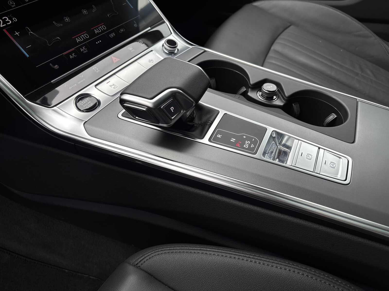 Audi A6 allroad - zdjęcie 17