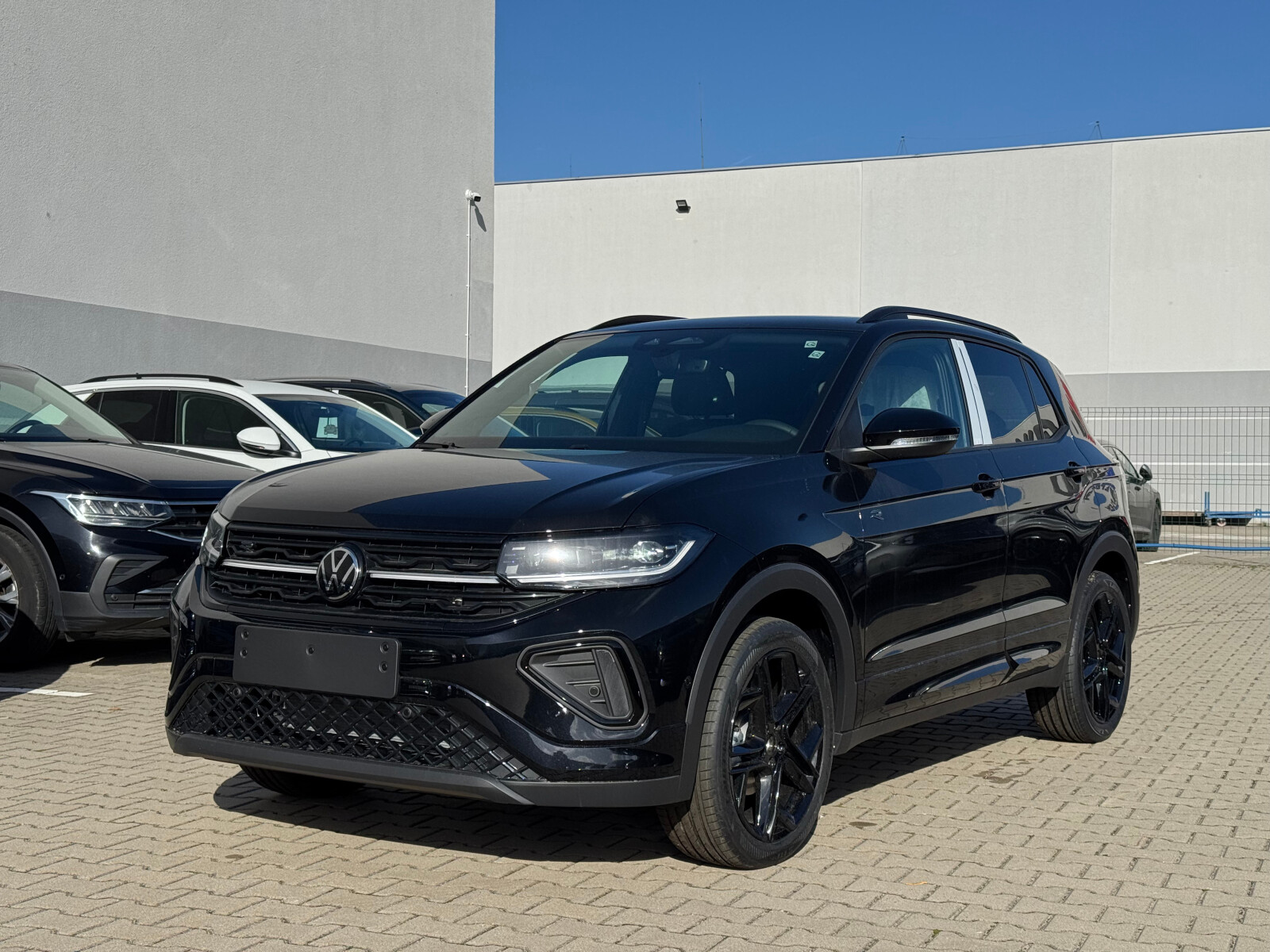 R-Line Black Style! 1.5 Tsi! 150KM DSG! Led Matrix! Od Ręki! Toruń R-Line Black Style! 1.5 Tsi! 150KM DSG! Led Matrix! Od Ręki! Toruń